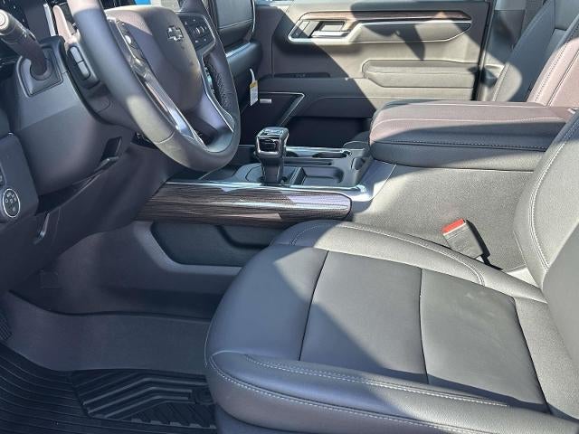 2026 Chevrolet Silverado 1500 Crew Cab Short Box 4-Wheel Drive RST