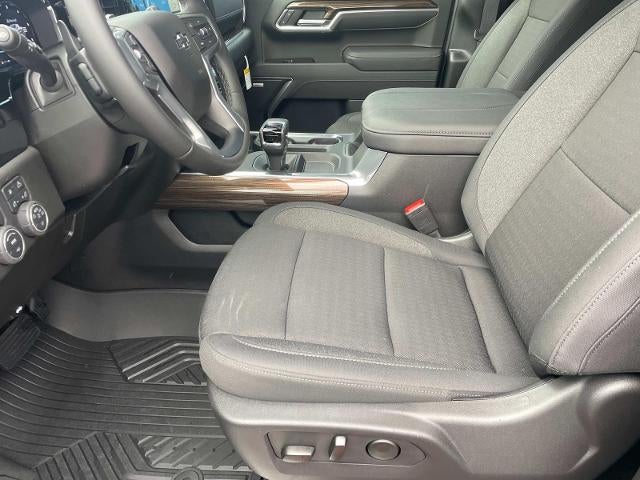 2025 Chevrolet Silverado 1500 Crew Cab Short Box 4-Wheel Drive RST