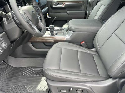 2026 Chevrolet Silverado 1500 Crew Cab Short Box 4-Wheel Drive RST