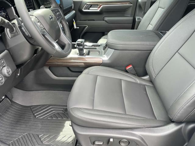 2026 Chevrolet Silverado 1500 Crew Cab Short Box 4-Wheel Drive RST