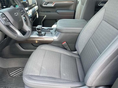 2026 Chevrolet Silverado 1500 Crew Cab Short Box 4-Wheel Drive RST