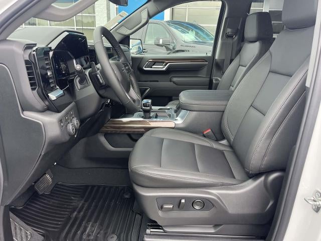 2026 Chevrolet Silverado 1500 Crew Cab Short Box 4-Wheel Drive RST