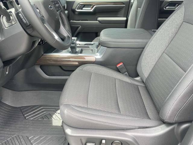 2026 Chevrolet Silverado 1500 Crew Cab Short Box 4-Wheel Drive RST