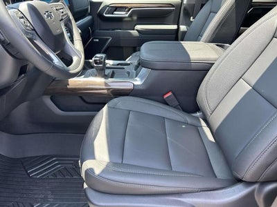 2026 Chevrolet Silverado 1500 Crew Cab Short Box 4-Wheel Drive RST