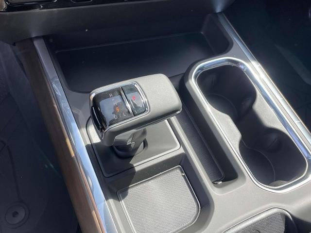 2026 Chevrolet Silverado 1500 Crew Cab Short Box 4-Wheel Drive High Country