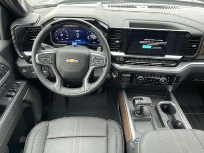 2026 Chevrolet Silverado 1500 Crew Cab Short Box 4-Wheel Drive High Country