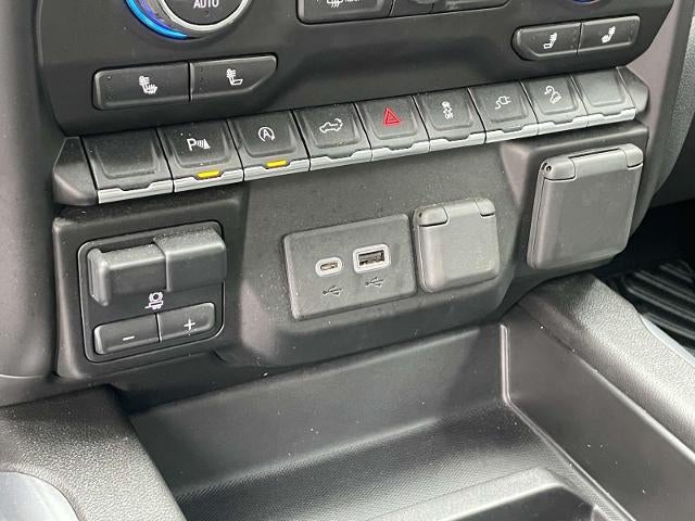 2020 Chevrolet Silverado 1500 Crew Cab Short Box 4-Wheel Drive RST