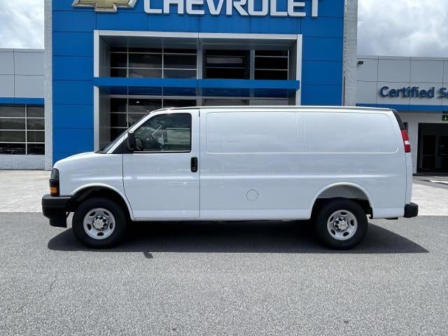 2026 Chevrolet Express Cargo 2500 Regular Wheelbase Rear-Wheel Drive