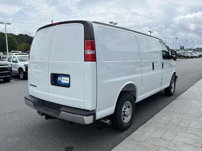2026 Chevrolet Express Cargo 2500 Regular Wheelbase Rear-Wheel Drive