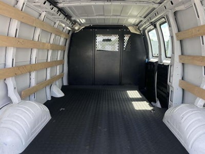 2023 Chevrolet Express Cargo 2500 2500 Regular Wheelbase Rear-Wheel Drive