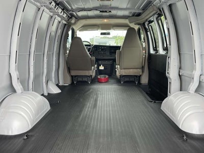 2026 Chevrolet Express Cargo 2500 Regular Wheelbase Rear-Wheel Drive