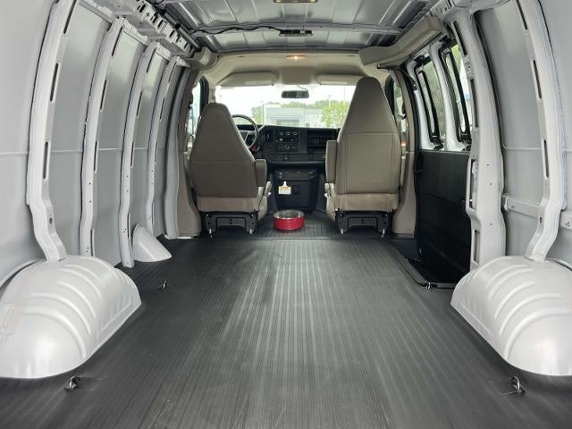 2026 Chevrolet Express Cargo 2500 Regular Wheelbase Rear-Wheel Drive