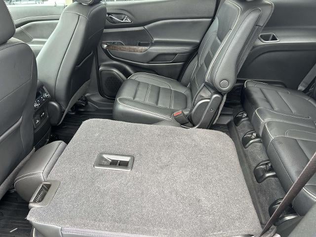 2022 GMC Acadia FWD Denali