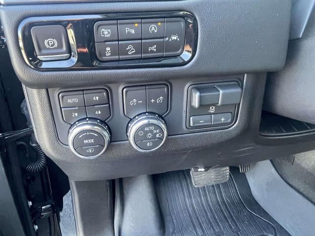 2026 GMC Yukon 4WD 4dr AT4