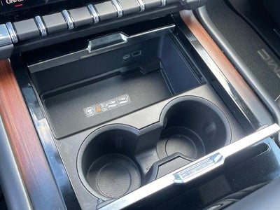 2025 GMC Yukon XL 4WD 4dr Denali