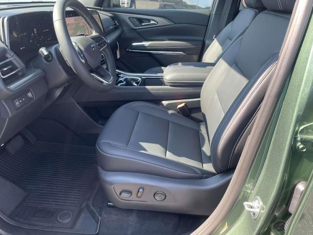 2027 Chevrolet Traverse LT w/1LT