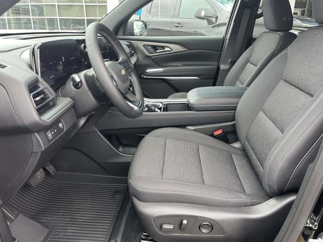 2027 Chevrolet Traverse LT w/1LT