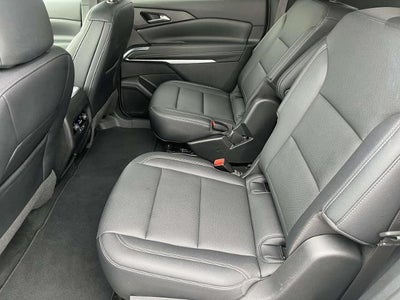 2025 Chevrolet Traverse LT w/1LT