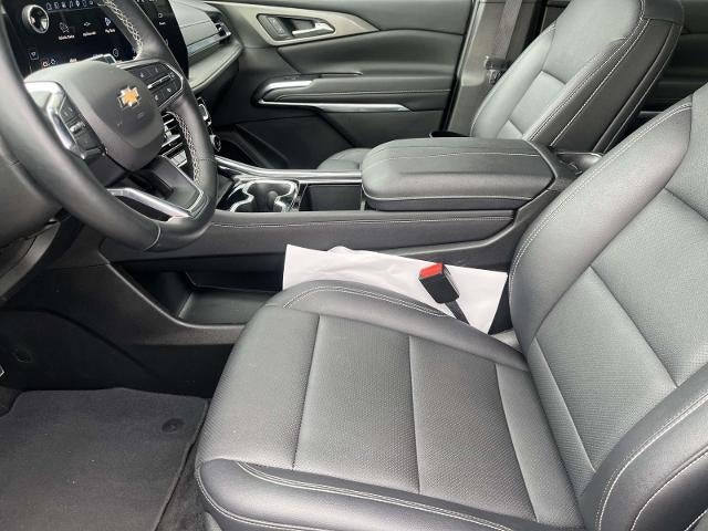 2025 Chevrolet Traverse LT w/1LT