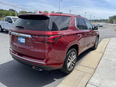 2023 Chevrolet Traverse FWD 2LZ