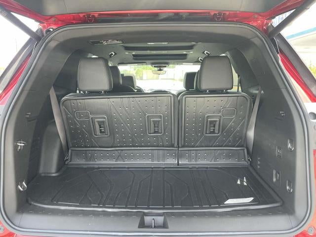 2023 Chevrolet Traverse FWD 2LZ