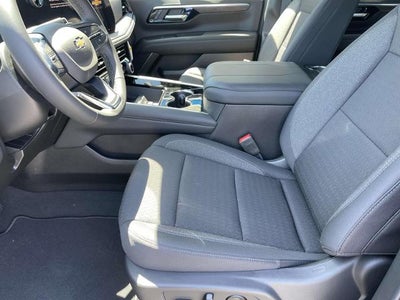 2026 Chevrolet Suburban 2WD LS