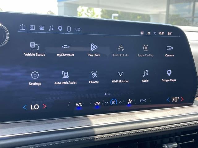 2025 Chevrolet Suburban 2WD LS
