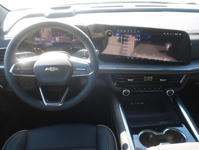 2025 Chevrolet Suburban 2WD Premier