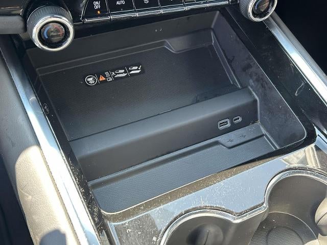 2025 Chevrolet Tahoe 2WD LT