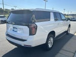 2025 Chevrolet Suburban 4WD LT