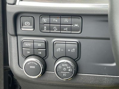 2025 Chevrolet Suburban 4WD Z71