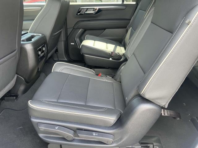 2026 Chevrolet Suburban 4WD Premier