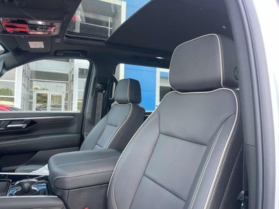 2026 Chevrolet Suburban 4WD Premier