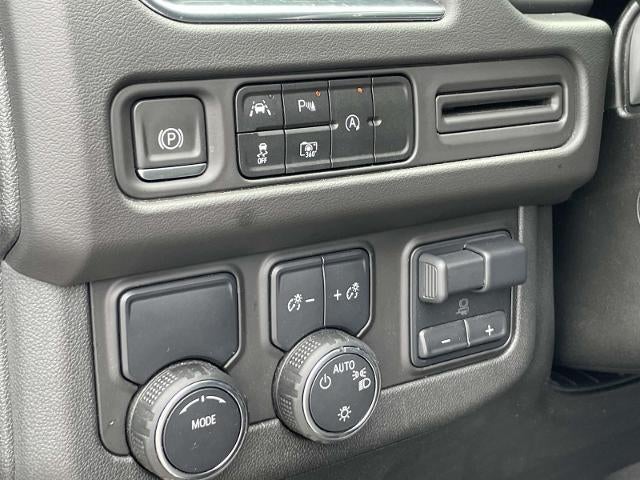2023 Chevrolet Suburban 2WD RST