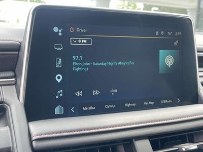 2023 Chevrolet Suburban 2WD RST