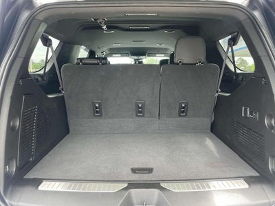 2023 Chevrolet Suburban 2WD RST