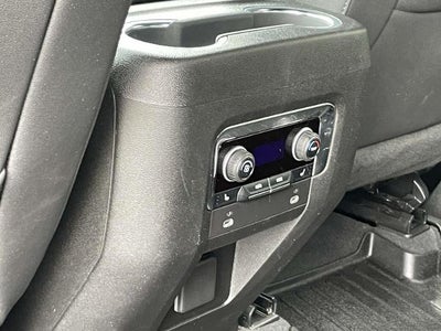 2023 Chevrolet Suburban 2WD RST