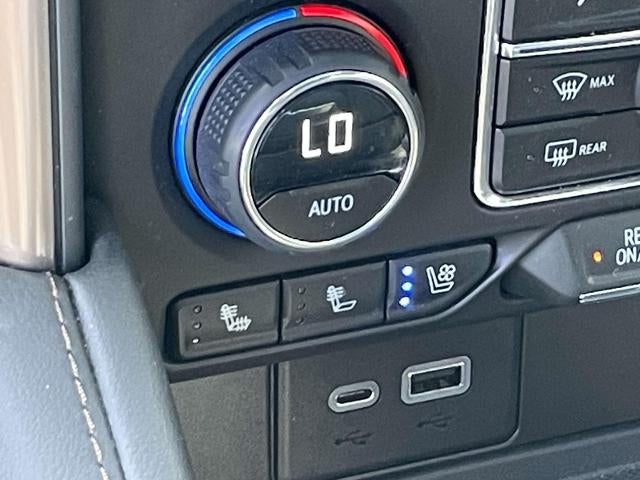 2023 Chevrolet Tahoe 2WD High Country
