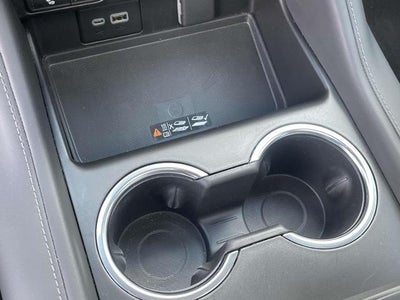 2024 Chevrolet Suburban 4WD LT