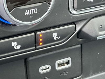 2024 Chevrolet Suburban 4WD LT