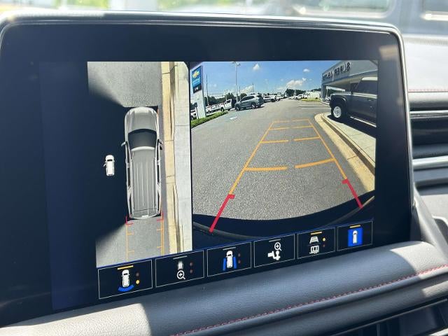 2024 Chevrolet Suburban 4WD RST