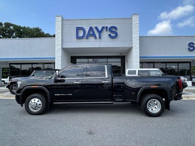 2025 GMC Sierra 3500 HD Crew Cab Standard Box 4-Wheel Drive Denali Ultimate