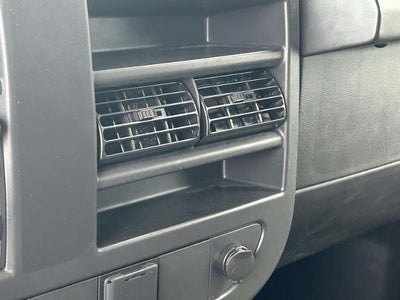 2025 GMC Savana Cargo 2500 Regular Wheelbase Rear-Wheel Drive