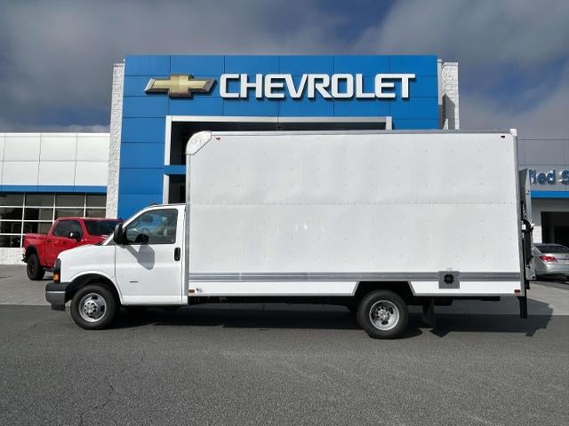 2026 Chevrolet Express Cutaway 3500 3500 Van 177"