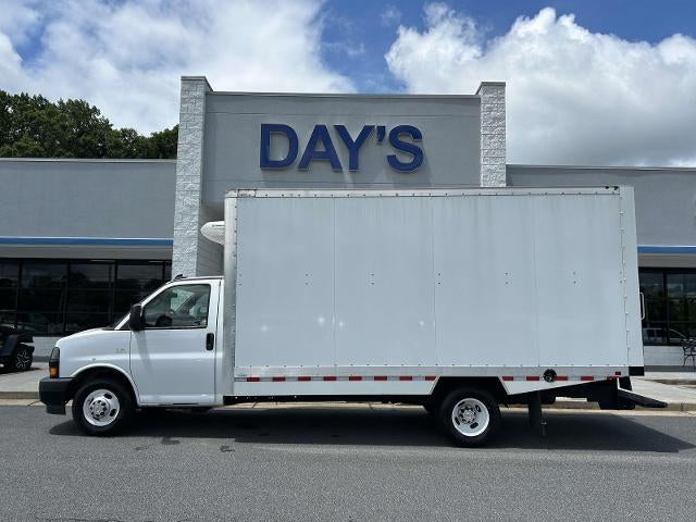 2024 Chevrolet Express Cutaway 3500 3500 Van 177"