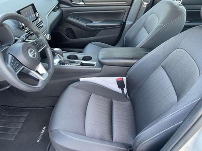 2022 Nissan Altima 2.5 S Sedan