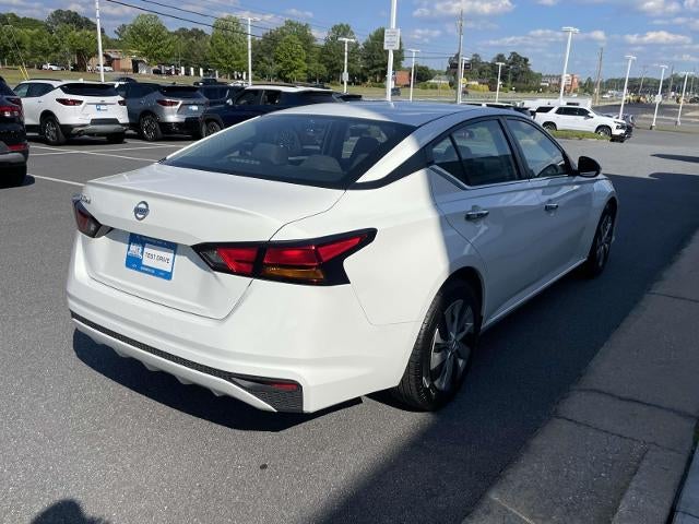 2022 Nissan Altima 2.5 S Sedan