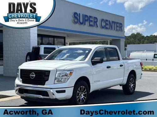 2024 Nissan TITAN 4x4 Crew Cab SV