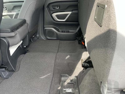 2024 Nissan Titan 4x2 Crew Cab SV