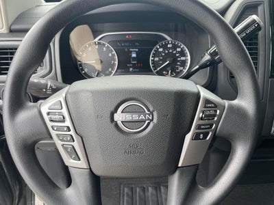2024 Nissan Titan 4x2 Crew Cab SV